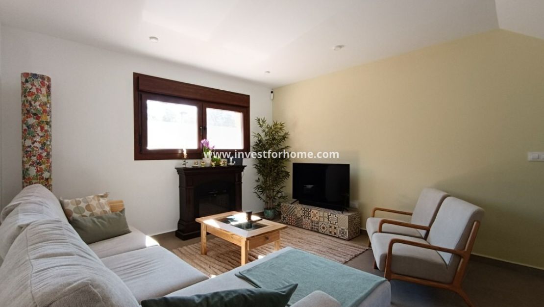 Sale - Villa - Pilar de la Horadada - Pinar de Campoverde