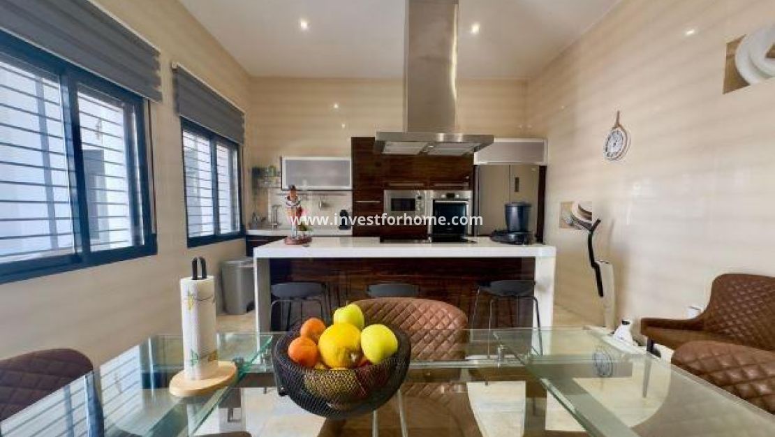 Sale - Villa - Pilar de la Horadada - Torre De La Horadada