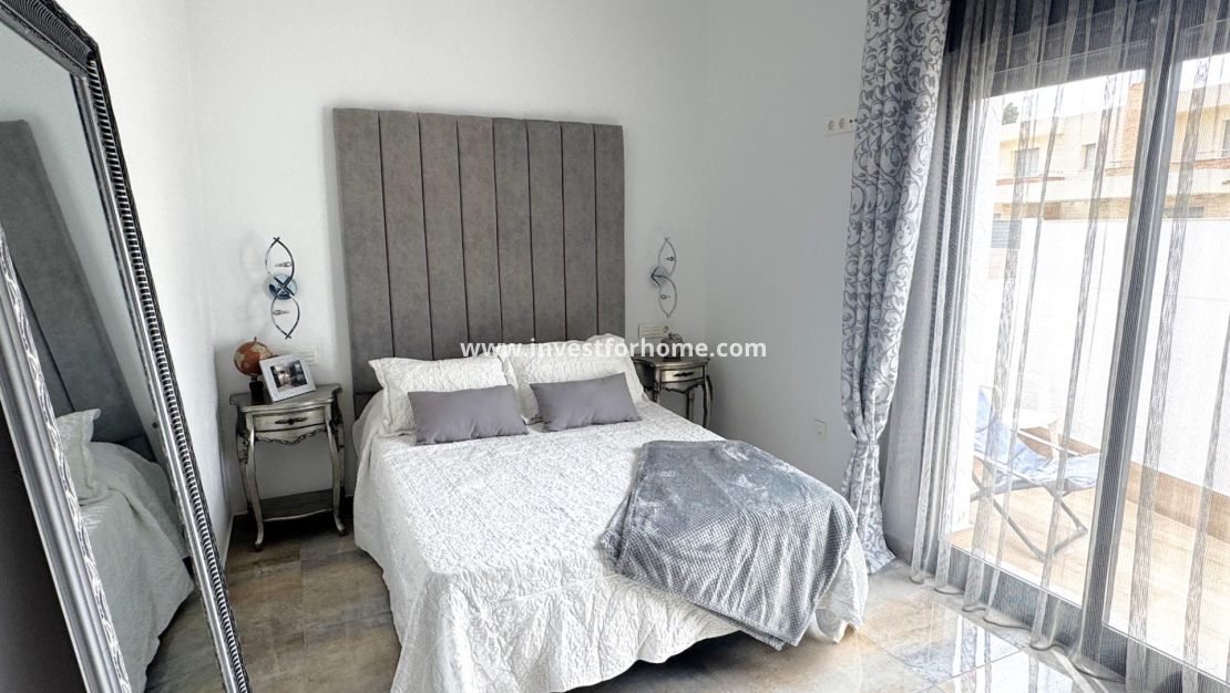 Sale - Villa - Pilar de la Horadada - Torre De La Horadada