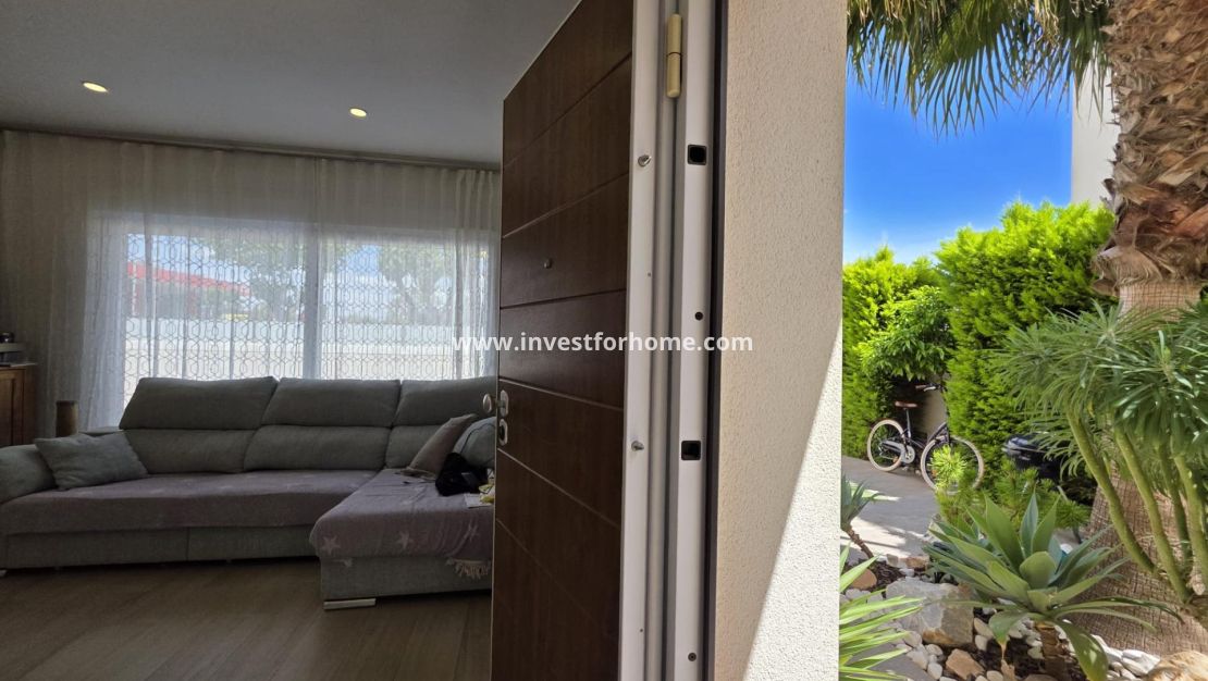 Sale - Villa - Pilar de la Horadada - Zona Pueblo