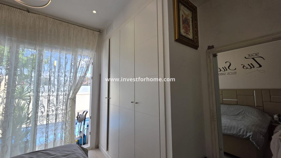 Sale - Villa - Pilar de la Horadada - Zona Pueblo