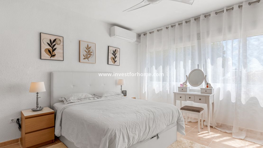 Sale - Villa - Pinar de Campoverde - Costa Blanca