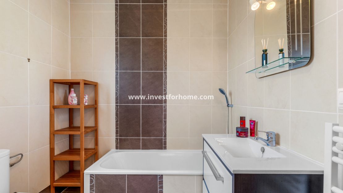 Sale - Villa - Pinar de Campoverde - Costa Blanca