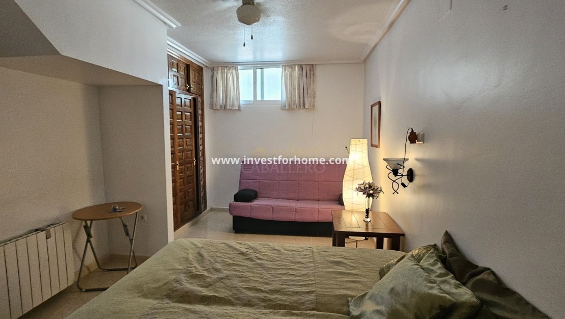 Sale - Villa - Pinar de Campoverde - Inland