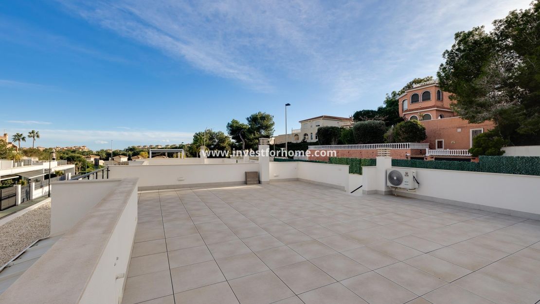 Sale - Villa - Pinar de Campoverde - Inland