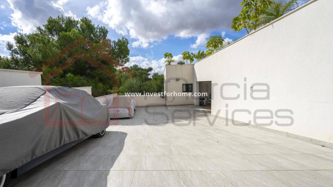 Sale - Villa - Pinar de Campoverde - Inland