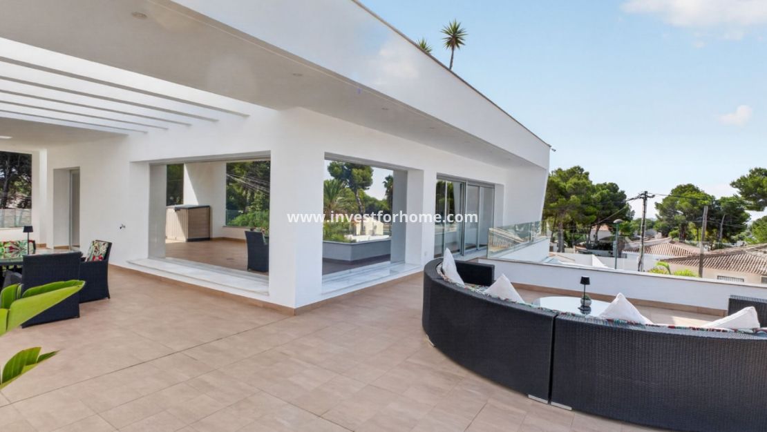 Sale - Villa - Pinar de Campoverde - Inland