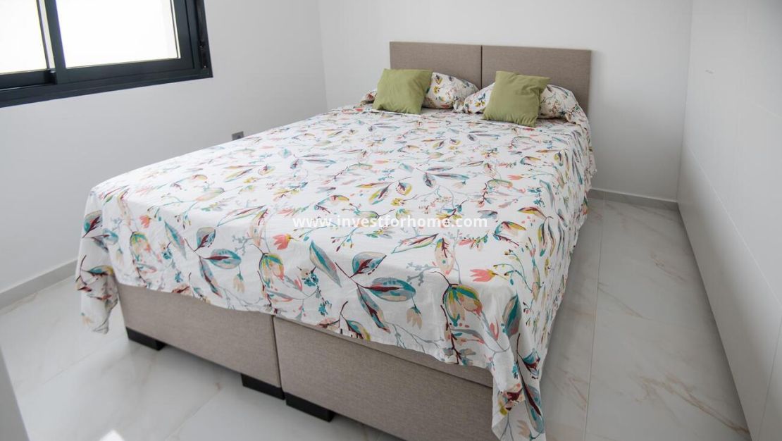 Sale - Villa - Pinar de Campoverde - LOS ROMEROS