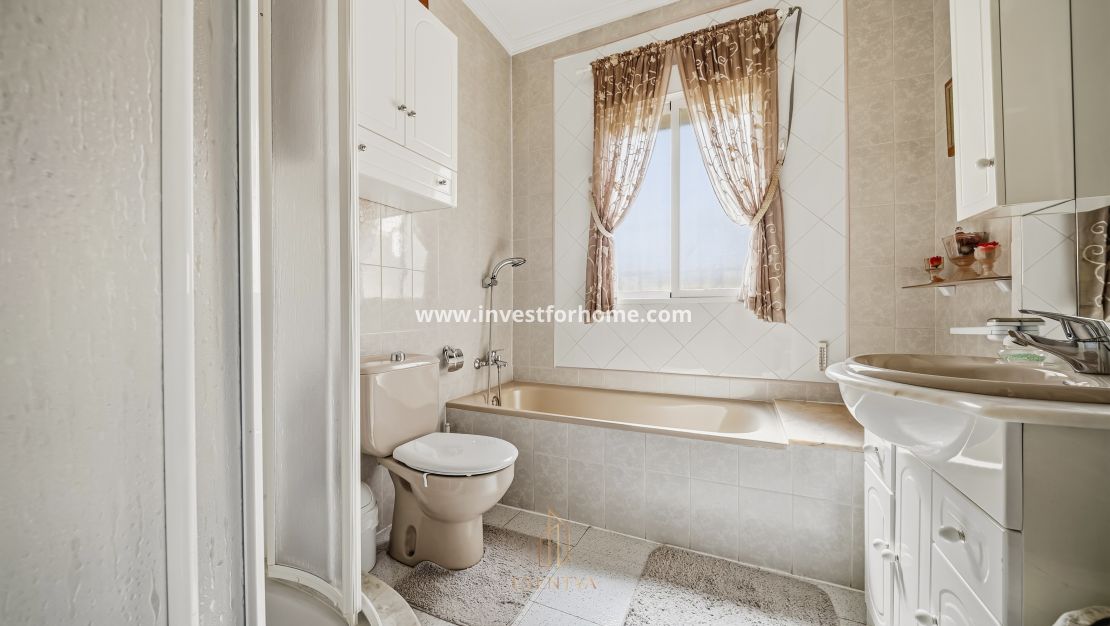 Sale - Villa - Rojales - Centro