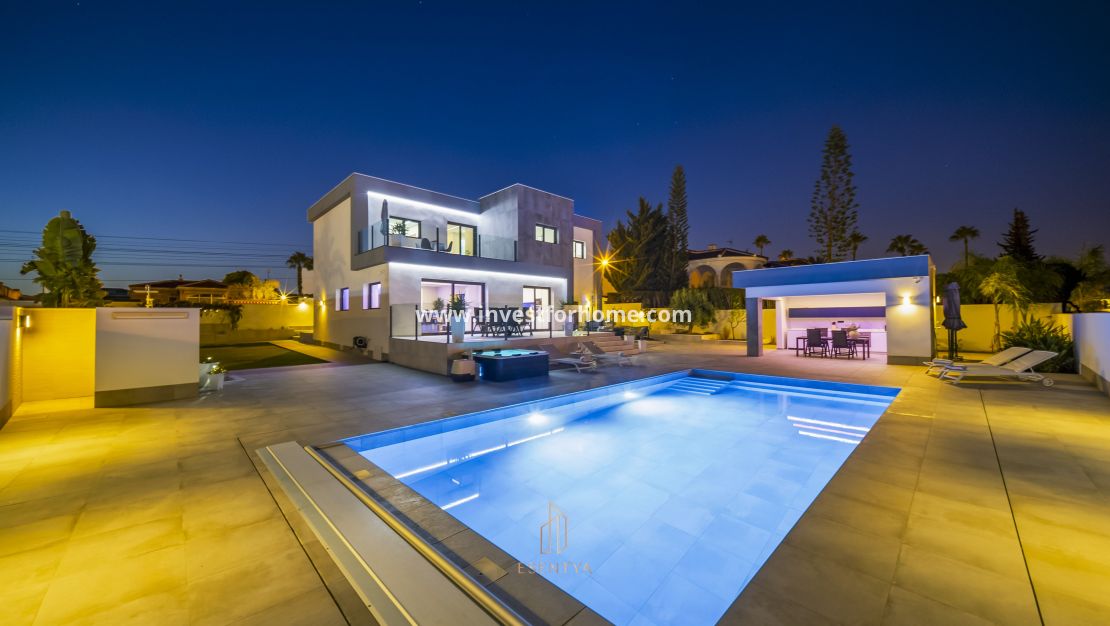 Sale - Villa - Rojales - Ciudad Quesada