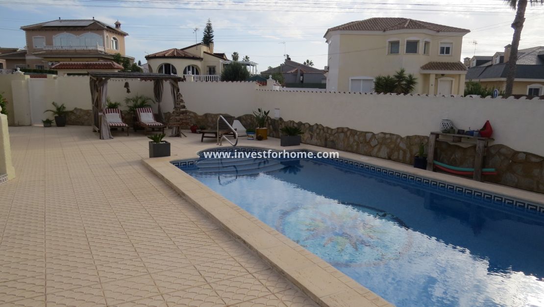 Sale - Villa - Rojales - Costa Blanca