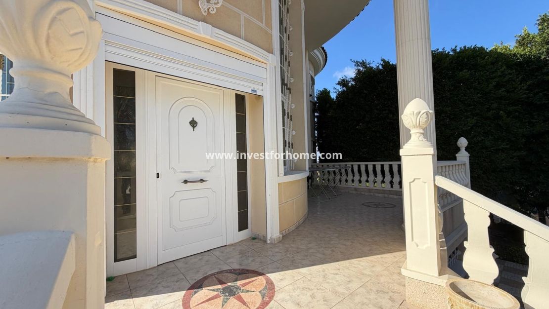Sale - Villa - Rojales - La Fiesta
