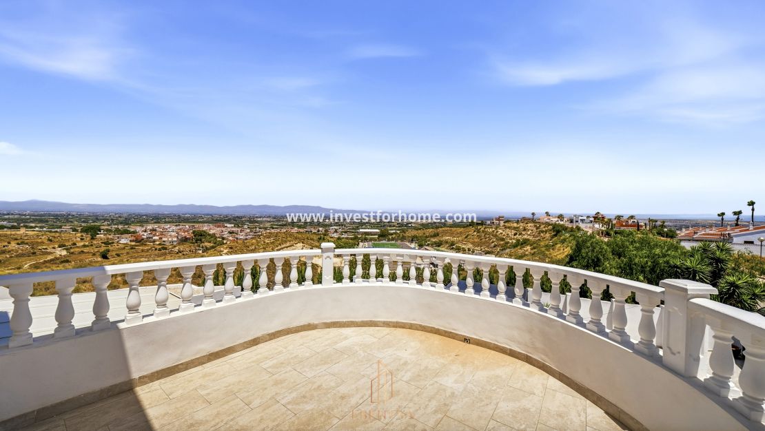 Sale - Villa - Rojales - La Marquesa Golf