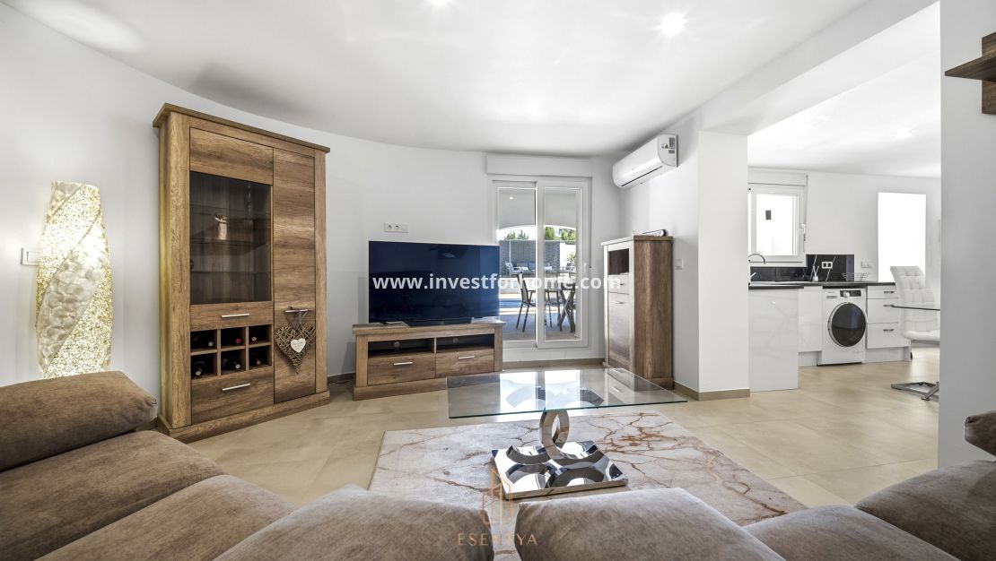 Sale - Villa - Rojales - La Marquesa Golf