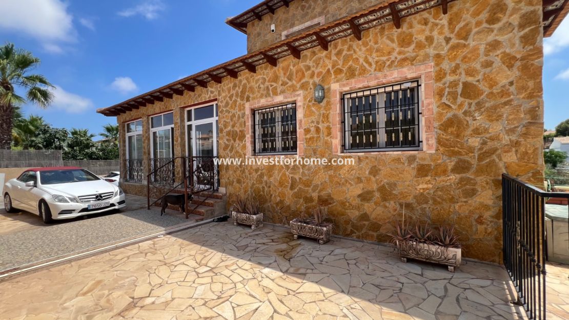 Sale - Villa - San Fulgencio - Costa Blanca