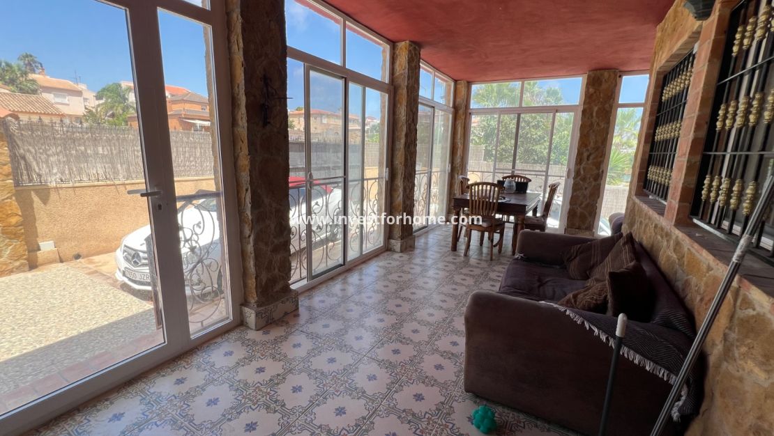 Sale - Villa - San Fulgencio - Costa Blanca