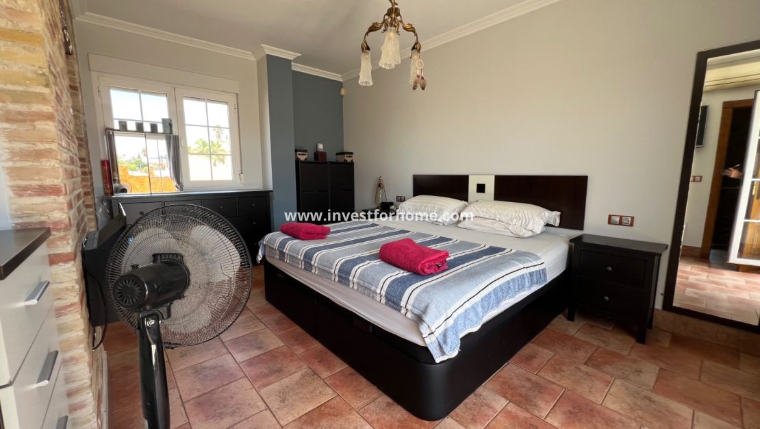 Sale - Villa - San Fulgencio - Costa Blanca
