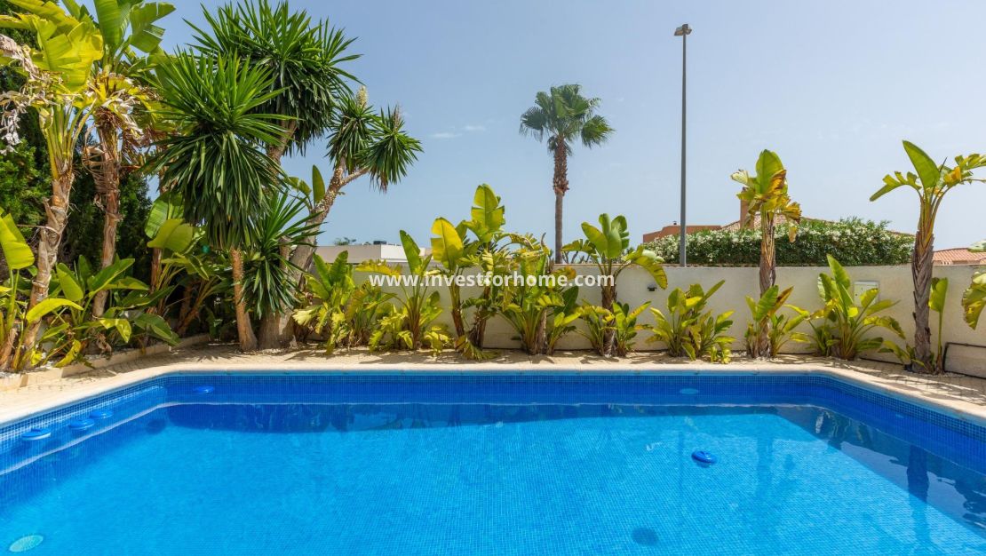 Sale - Villa - San Fulgencio - La Marina