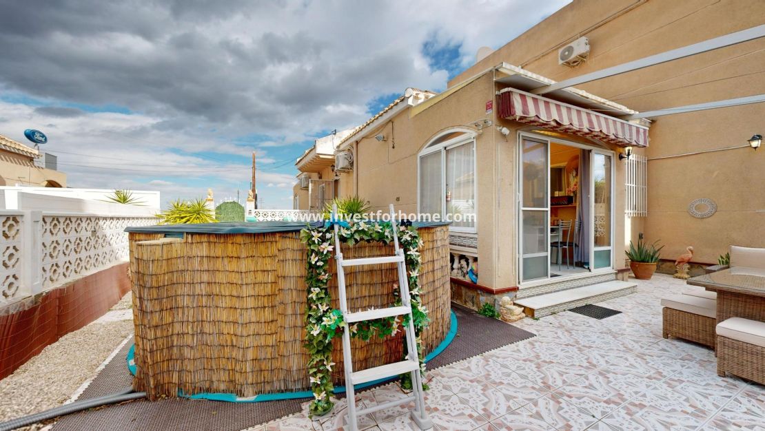 Sale - Villa - San Miguel de Salinas - 03193