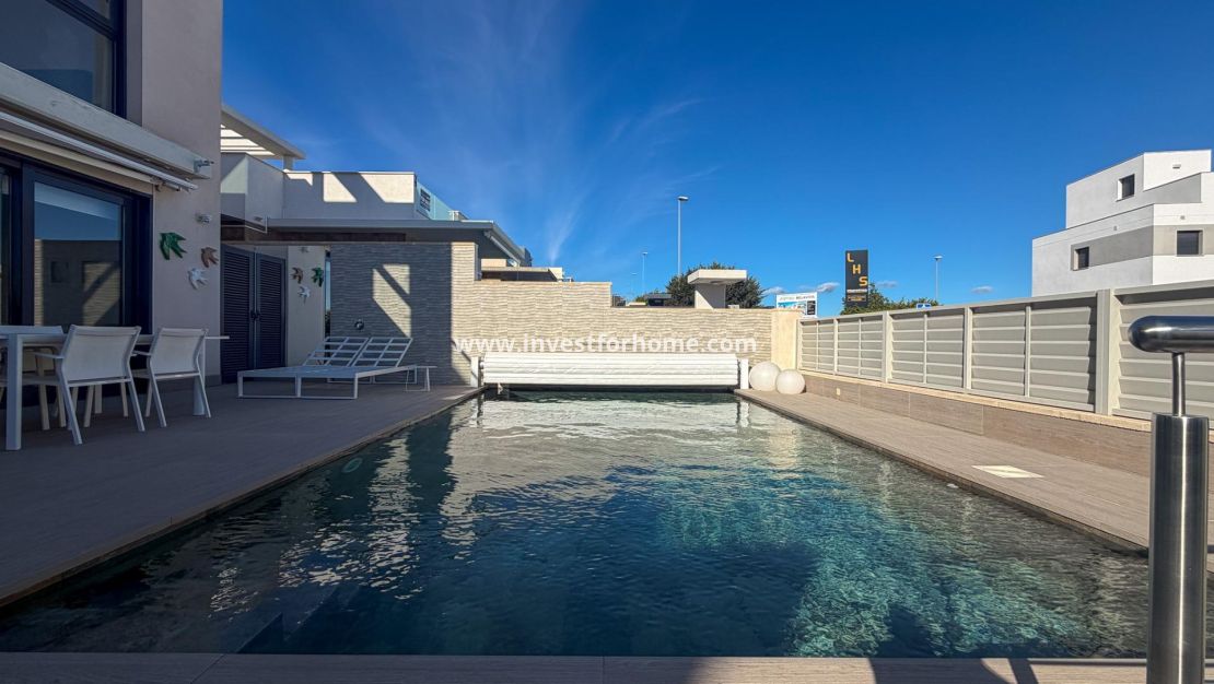 Sale - Villa - San Miguel de Salinas - Bellavista