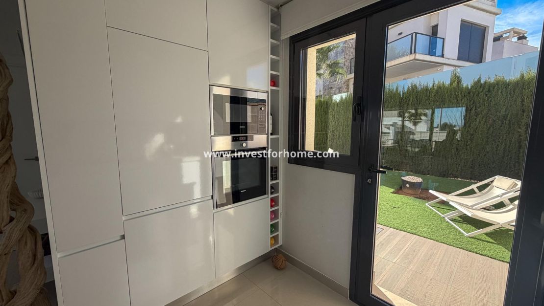 Sale - Villa - San Miguel de Salinas - Bellavista