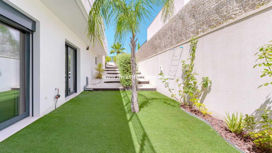 Sale - Villa - San Miguel de Salinas - Bellavista