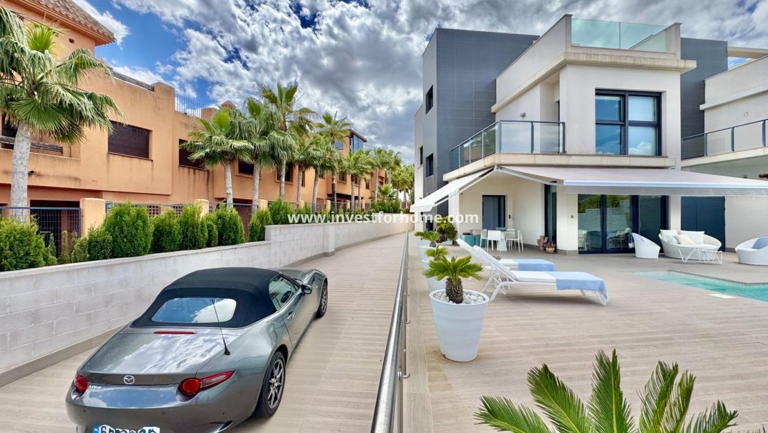 Sale - Villa - San Miguel de Salinas - Bellavista