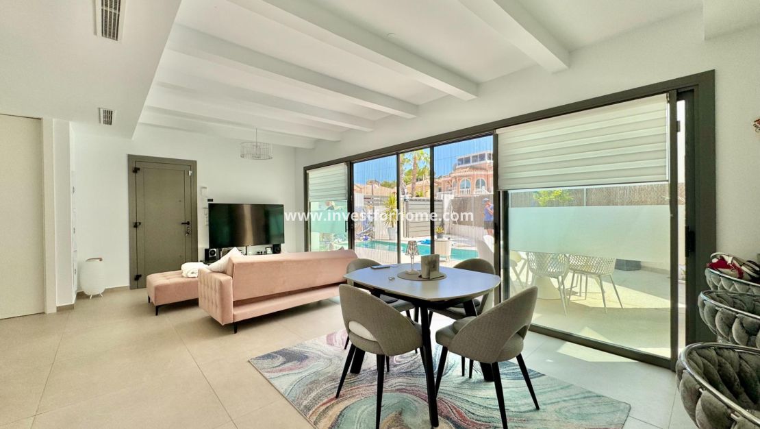 Sale - Villa - San Miguel de Salinas - Blue Lagoon - Galán