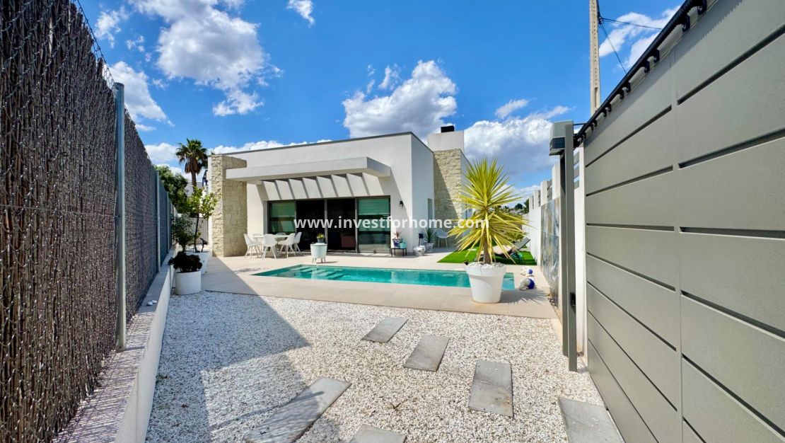 Sale - Villa - San Miguel de Salinas - Blue Lagoon - Galán