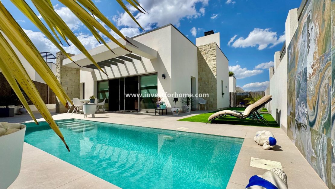 Sale - Villa - San Miguel de Salinas - Blue Lagoon - Galán