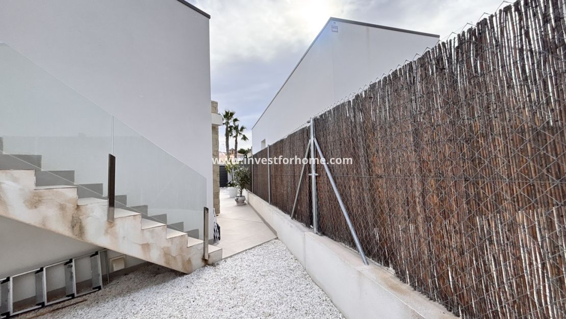 Sale - Villa - San Miguel de Salinas - Blue Lagoon