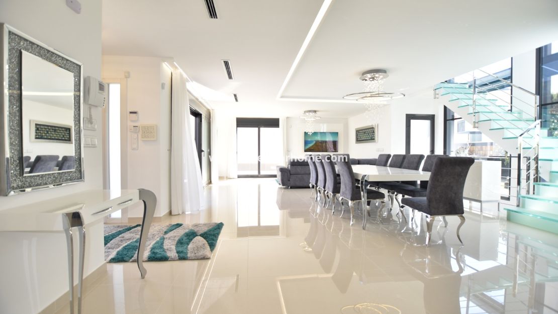 Sale - Villa - San Miguel de Salinas - Inland