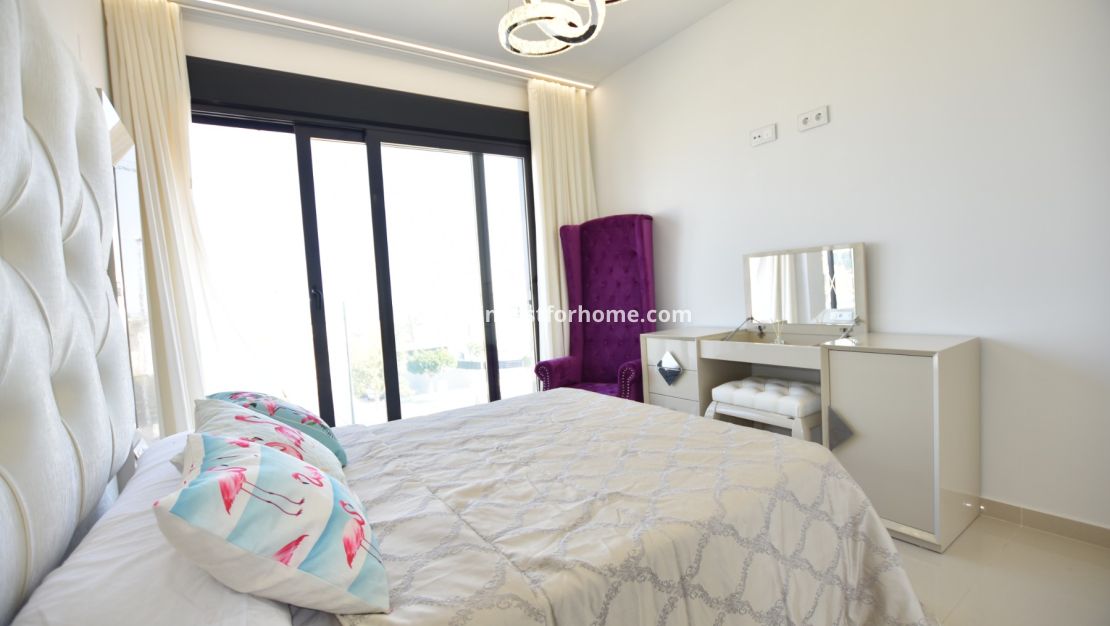 Sale - Villa - San Miguel de Salinas - Inland