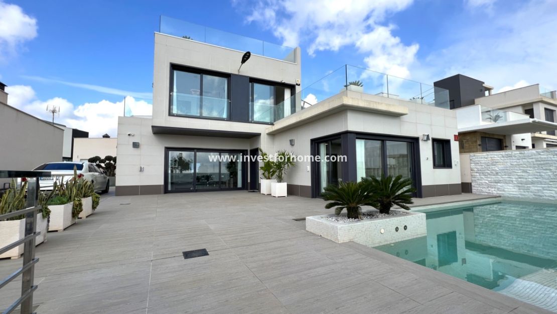 Sale - Villa - San Miguel de Salinas - Inland