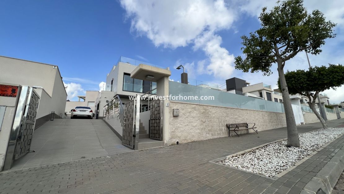 Sale - Villa - San Miguel de Salinas - Inland
