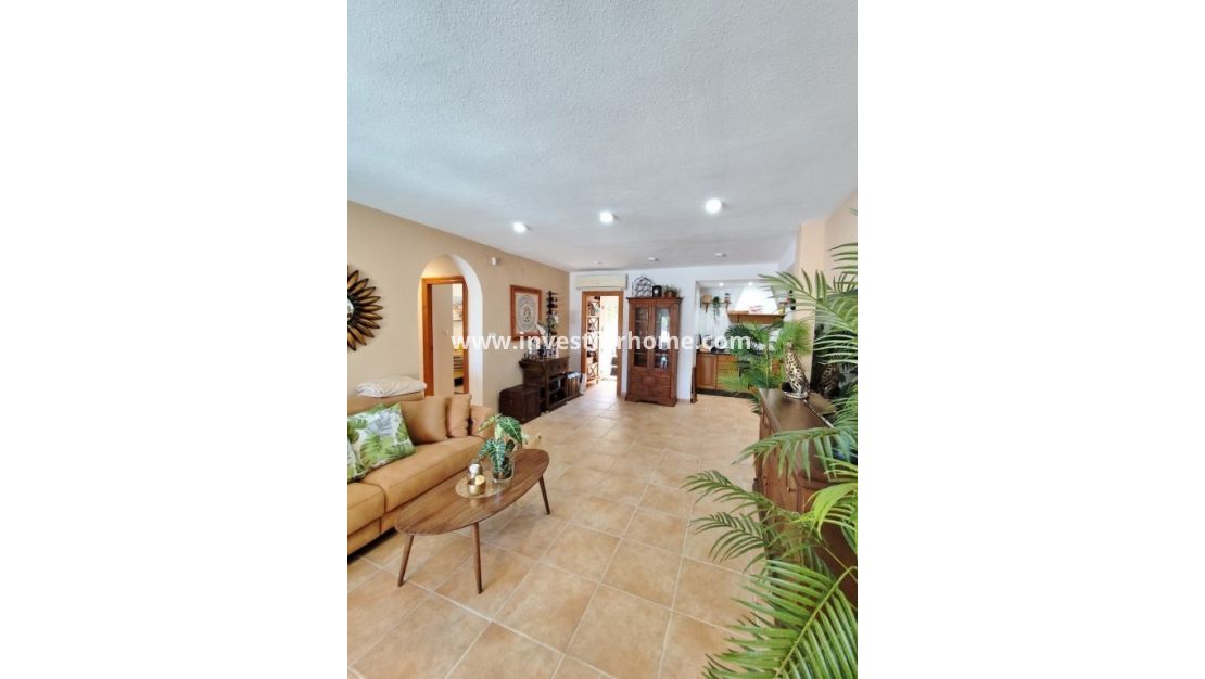 Sale - Villa - San Miguel de Salinas - Inland