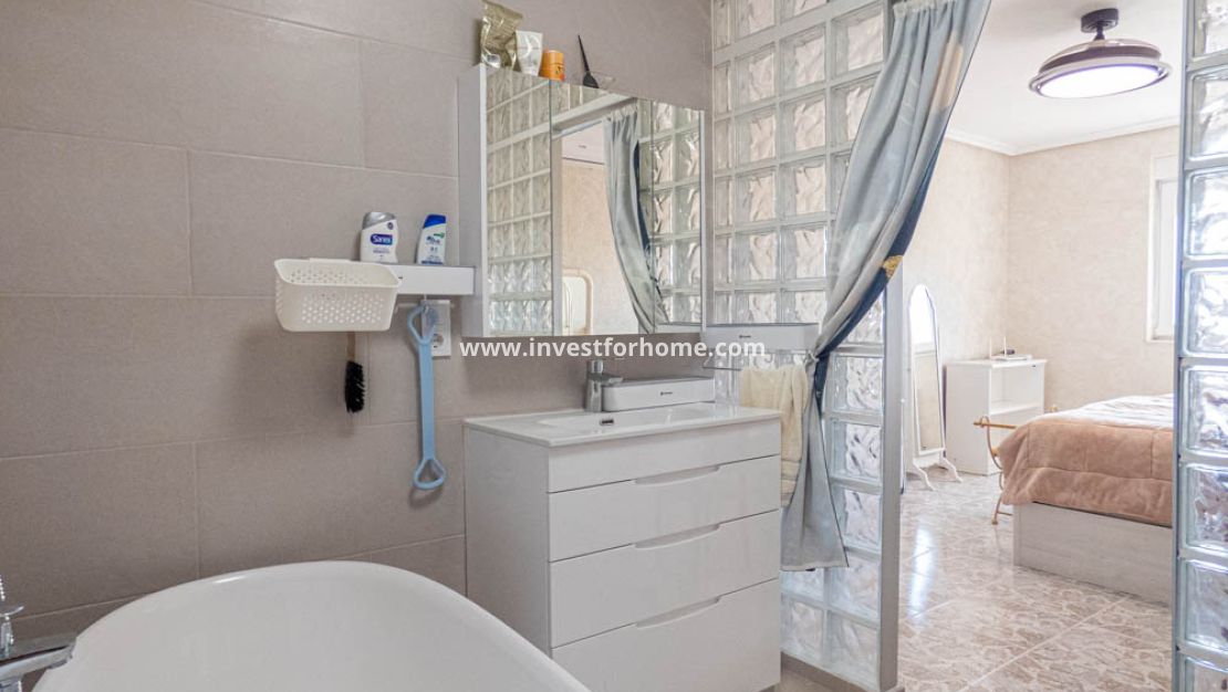 Sale - Villa - San Miguel de Salinas - Inland