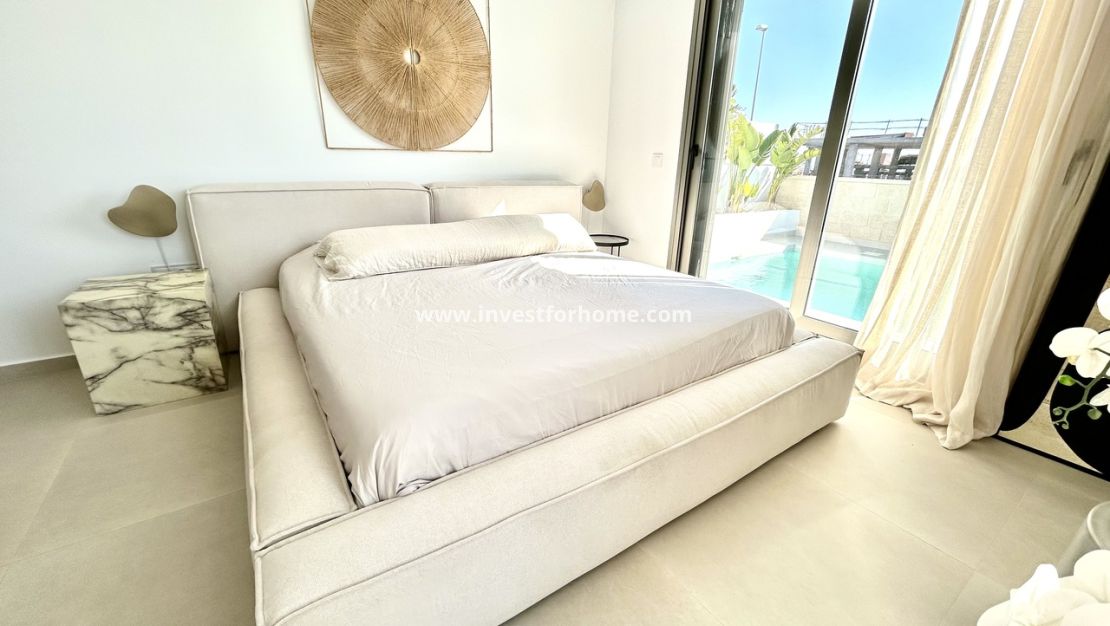 Sale - Villa - San Miguel de Salinas - Inland