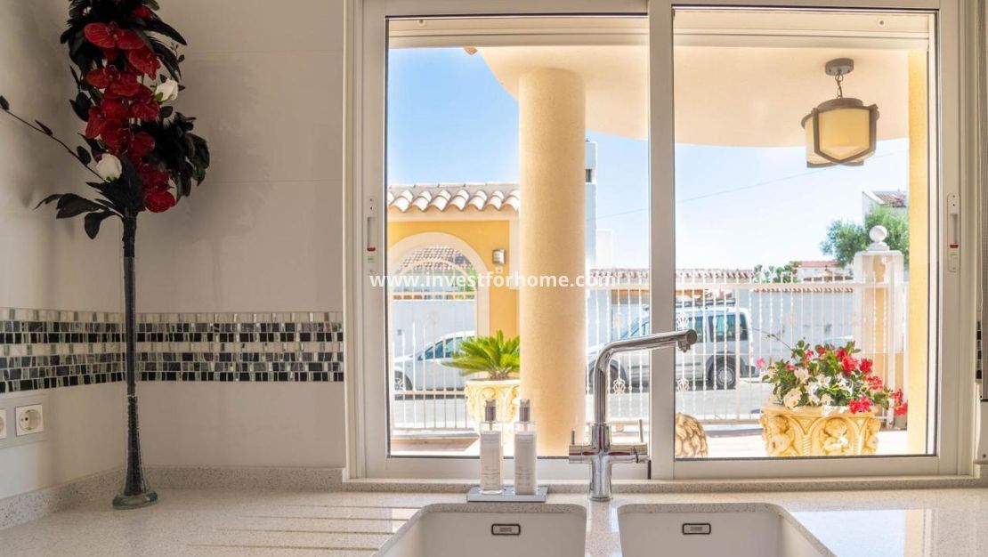 Sale - Villa - San Miguel de Salinas - Inland