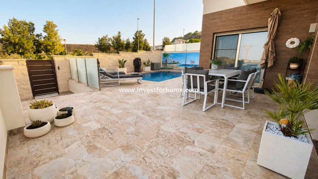 Sale - Villa - San Miguel de Salinas - Inland
