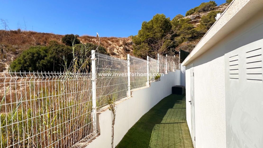 Sale - Villa - San Miguel de Salinas - Inland