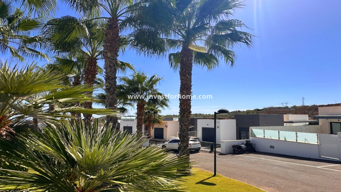 Sale - Villa - San Miguel de Salinas - Inland