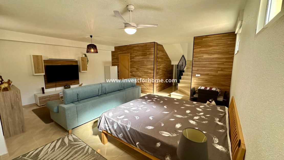 Sale - Villa - San Miguel de Salinas - Residencial Los Flamencos