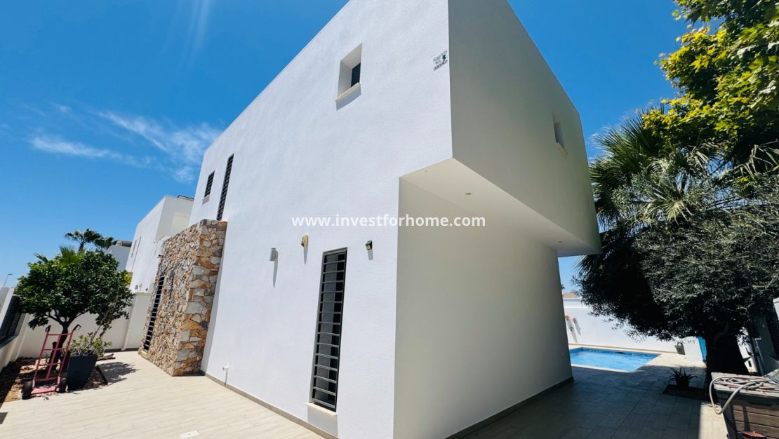 Sale - Villa - San Pedro del Pinatar - Costa Calida