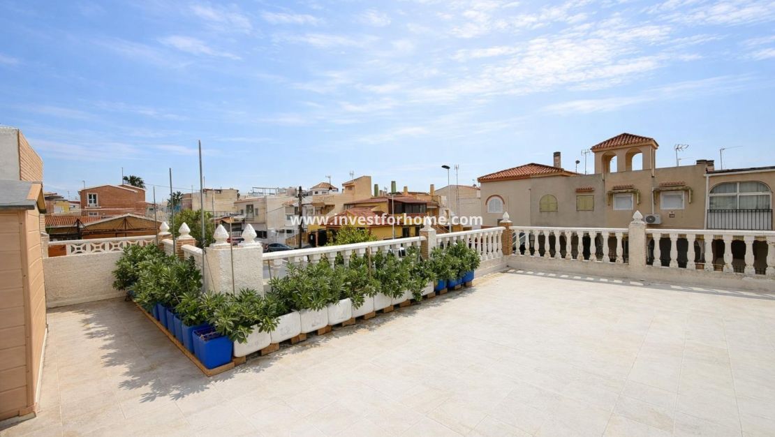 Sale - Villa - San Pedro del Pinatar - La Puntica