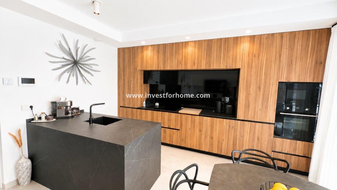Sale - Villa - Santa Rosalia - Inland