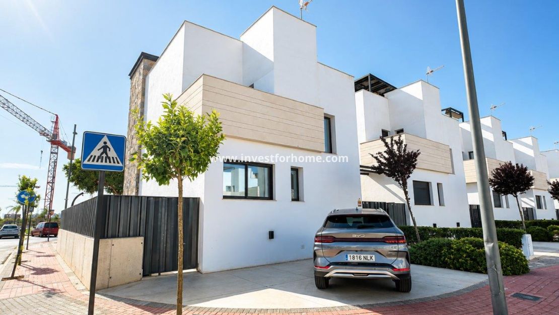 Sale - Villa - Santa Rosalia - Inland