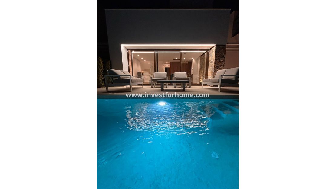 Sale - Villa - Santa Rosalia Resort - Inland