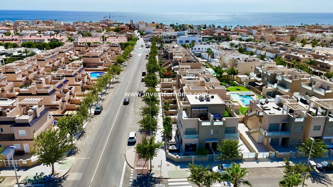 Sale - Villa - Torre de La Horadada - Costa Blanca