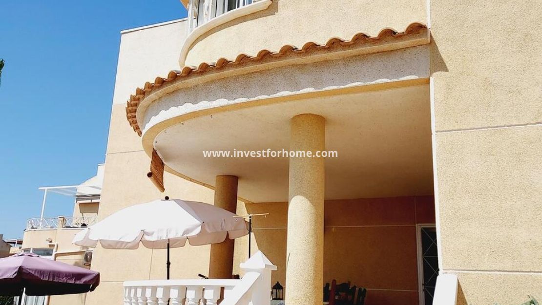 Sale - Villa - Torrevieja - BAÑOS DE EUROPA LAS TORRETAS